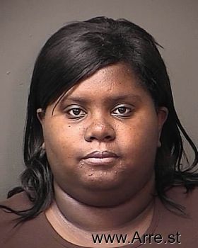 Antoinette M Green Mugshot