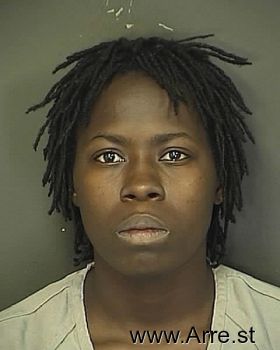 Antoinette L Manigault Mugshot