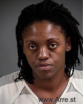 Kandice Therese Macon Mugshot