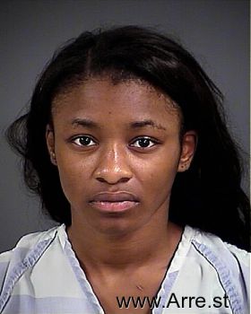 Kelvinisha Latoya Green Mugshot