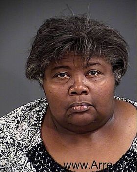 Linda  Simmons Mugshot