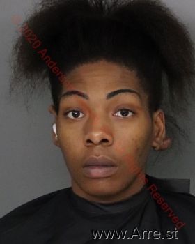 Michaela Shalizabeth Willis Mugshot