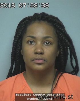 Melanie Lesharne Daniels Mugshot