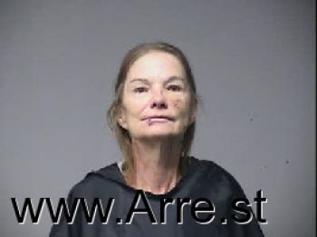 Melissa Ann Holmes Mugshot