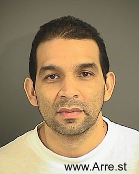 Roberto  Almaraz-castillo Mugshot