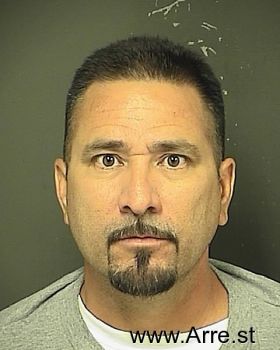 Roberto  Gonzales-navarro Mugshot