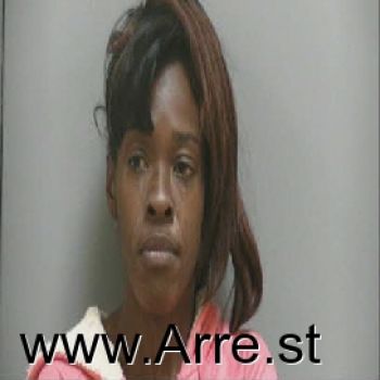 Sena Larranette Easterling Mugshot