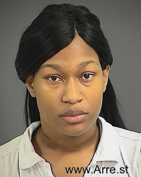 Shaundra Lakeitha Simmons Mugshot