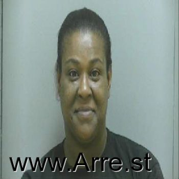 Tashanda Labelle Brown Mugshot