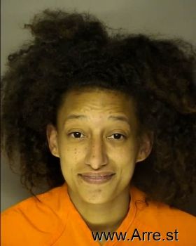 Tanisha Diane Blades Mugshot