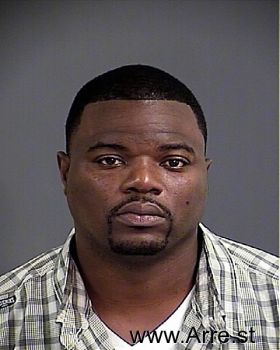 Travis Lamont Brown Mugshot