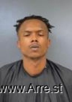 Tyberius Lamont Parker Mugshot