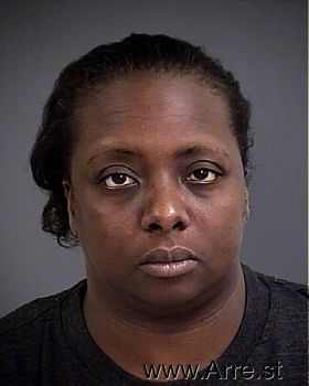 Yvonne L Brown Mugshot