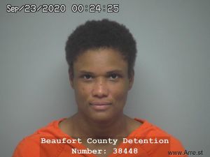 Tarina Singleton Arrest Mugshot