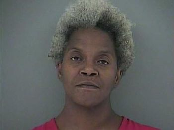 Aleshia Lisette Curd Mugshot