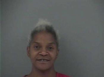 Aleshia Lisette Curd Mugshot