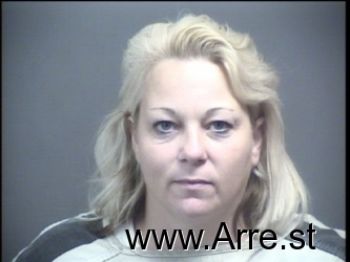 Amanda Lynette Adams Mugshot