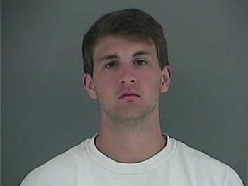 Avery Harrison Oaks Mugshot