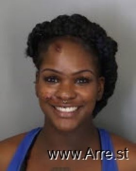 Carleesha Lynette Holmes Mugshot