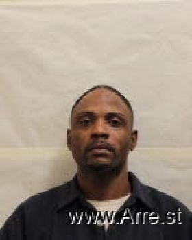 Cedric Deron Johnson Mugshot