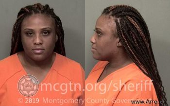 Courtney Deeann Henderson Mugshot