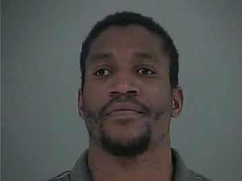 Darrin Quinn Lewis Mugshot