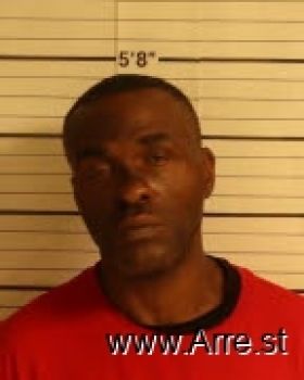 Derrick Ladell Thompson Mugshot