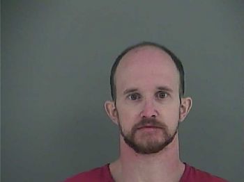 Dustin Michael Pierce Mugshot