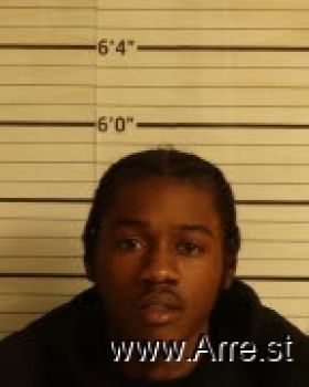 Jarquarius Treymond Moore Mugshot