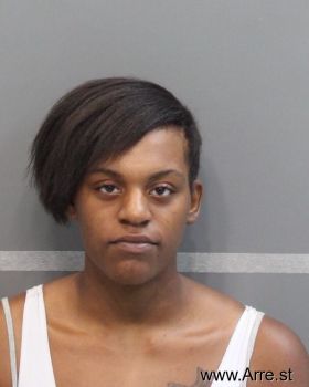 Kimberly Diahanna Roach Mugshot