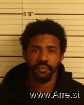 Laron  Moon Mugshot