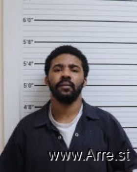 Laron  Moon Mugshot