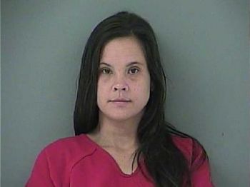 Laura Beth Davis Mugshot