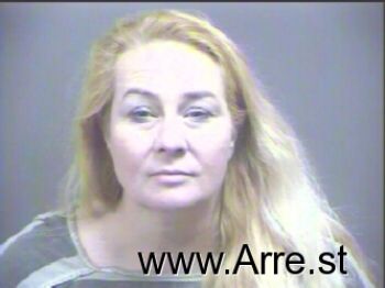 Lora Lea Hurst Mugshot