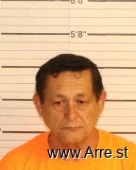 Luis L Arias Mugshot