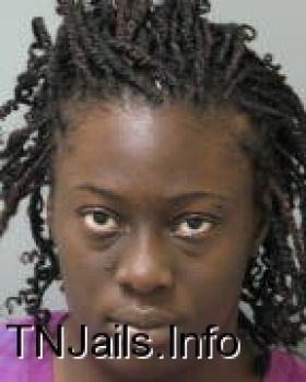 Lakenda  Moore Mugshot