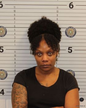 Lakoya Neasha Weams Mugshot