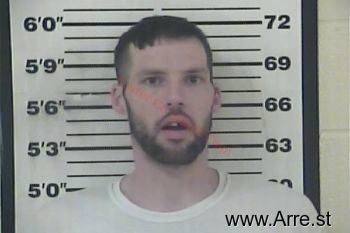 Noah Benjamin Lowe Mugshot