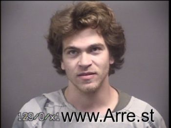 Noah R Mackenzie Mugshot