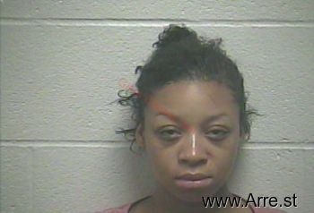 Quinelius Deshon Threat Mugshot