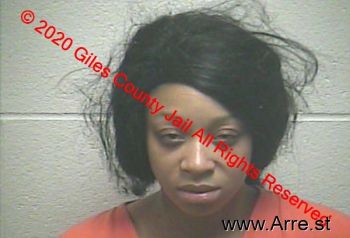 Quinelius Deshon Threat Mugshot