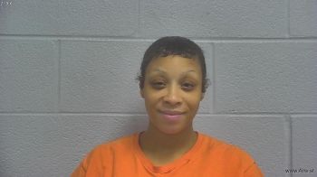 Quinelius Deshon Threat Mugshot