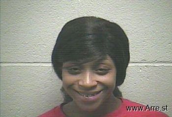 Quinelius Deshon Threat Mugshot