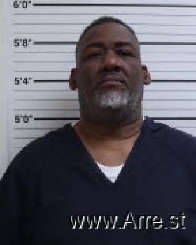 Raymond Eael Holmes Mugshot