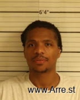 Ronnie Lashea Robertson Mugshot