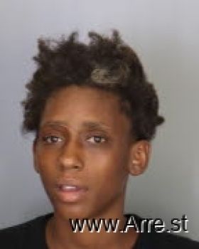 Tierra M Clash Mugshot