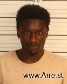 Traven Ladarius Pulliam Mugshot