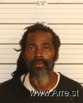 Travis D Golden Mugshot