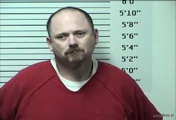 Travis Wendell Holloway Mugshot