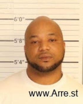 Travis L Lee Mugshot